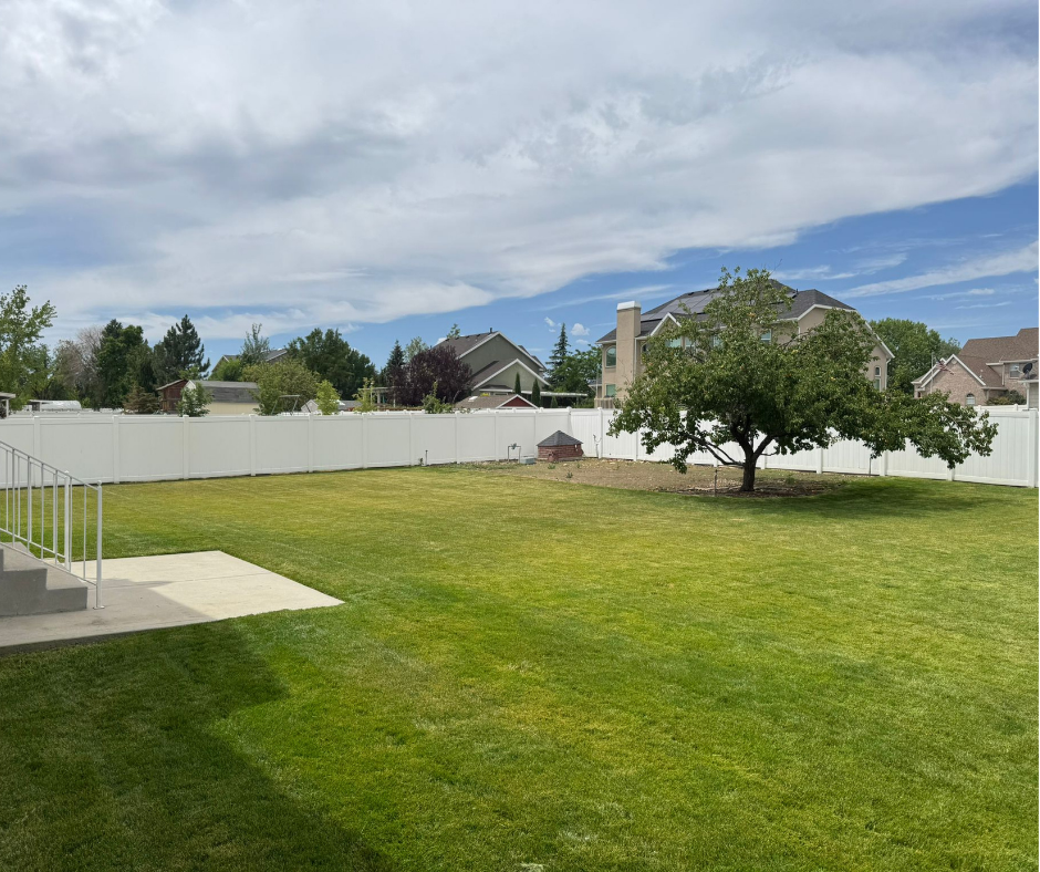 Spring yard cleanup in South Jordan & Salt Lake City by J&A Landscaping – clearing winter debris for healthy lawns.