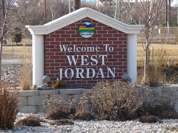 Landscaping and lawn care services in West Jordan UT by J and A Landscaping and Lawn Maintenance